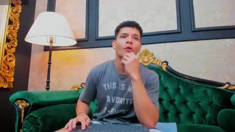 Alessandro King online show from March 5, 2025, 11:49 am