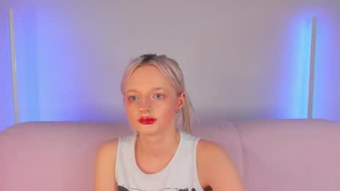 Snapshot of alessakiss chatting on June 8, 2026, 2:45 am alessakiss online show from June 8, 2026, 2:45 am