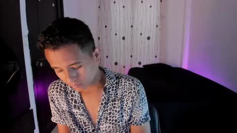 Snapshot of alessandro_wizard chatting on January 25, 2025, 3:20 pm Alessandro online show from January 25, 2025, 3:20 pm