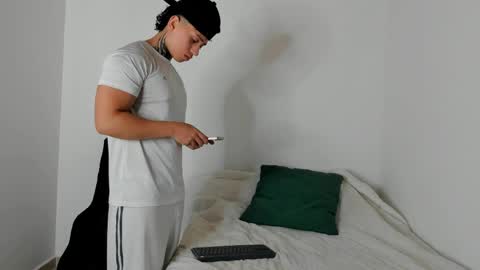 Alessandro online show from March 30, 2026, 1:17 am