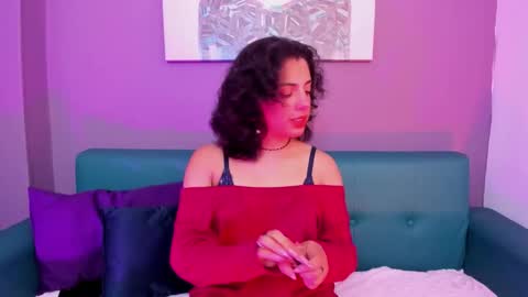 alessiia__ online show from November 11, 2025, 3:50 am