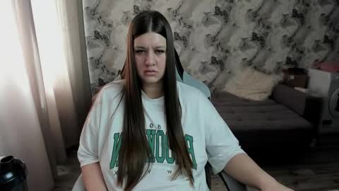 Aletta Oushen online show from February 22, 2026, 7:08 am