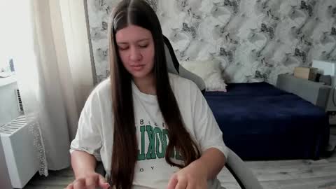 Aletta Oushen online show from July 15, 2026, 8:19 am