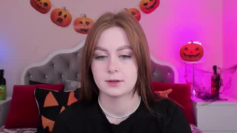 Snapshot of alettablacck chatting on October 21, 2025, 1:17 am alettablacck online show from October 21, 2025, 1:17 am