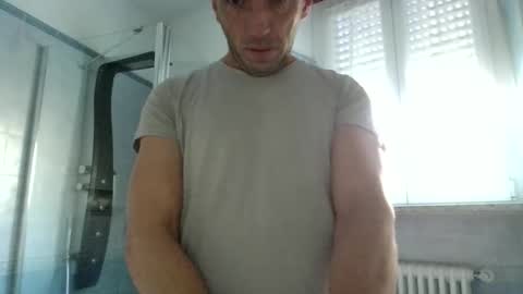 alex120475 online show from January 7, 2025, 9:07 am