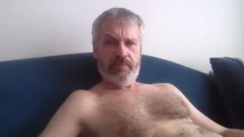 Snapshot of alex80581 chatting on September 18, 2025, 6:26 am Alexey online show from September 18, 2025, 6:26 am