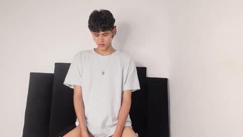 alex_mark_ online show from September 8, 2025, 7:24 pm