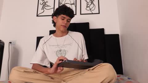 alex_mark_ online show from March 10, 2026, 7:30 pm