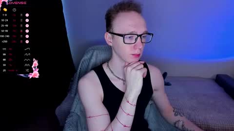 alex_silent online show from October 3, 2025, 9:39 am