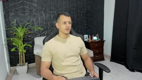 Alex Towers online show from May 4, 2026, 3:08 pm