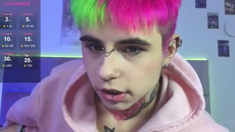 Alex Valley online show from October 2, 2025, 11:12 pm