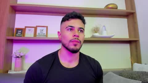 alex_wolf05 online show from March 3, 2026, 5:19 pm