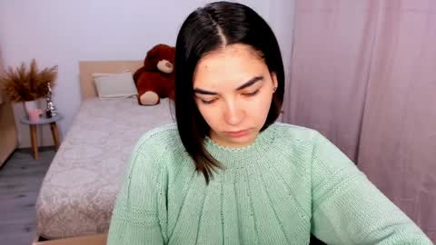 Snapshot of alexa_dolly chatting on December 13, 2024, 5:49 am Alexa online show from December 13, 2024, 5:49 am