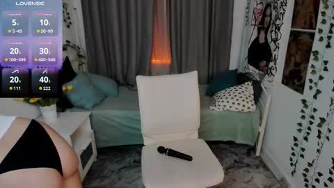 alexa_lexi online show from November 22, 2025, 10:58 am