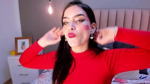 Alexa Thaylor online show from February 8, 2025, 4:47 pm