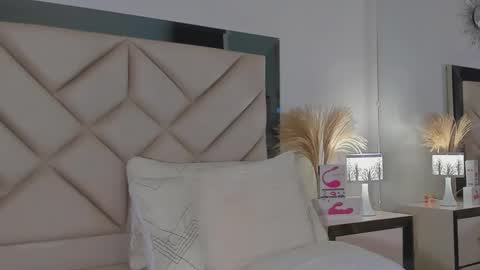 alexa_tobar online show from January 3, 2025, 3:38 am