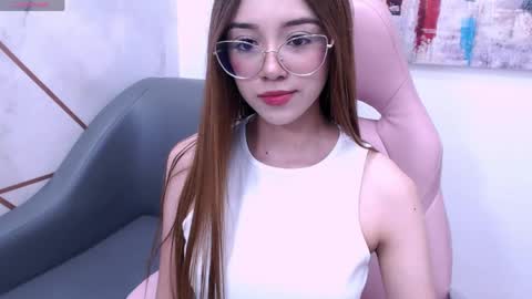 Snapshot of alexaabad chatting on May 25, 2026, 8:04 pm Alexa Abad online show from May 25, 2026, 8:04 pm