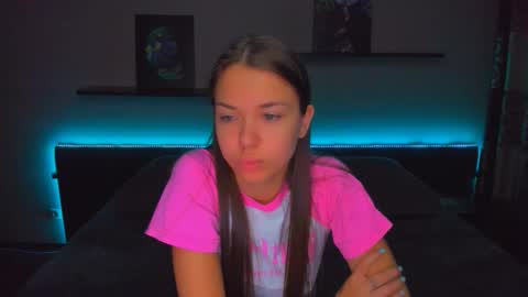 angel online show from October 31, 2025, 12:11 am