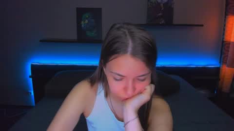 Snapshot of alexabarkley chatting on April 29, 2026, 1:21 am angel online show from April 29, 2026, 1:21 am