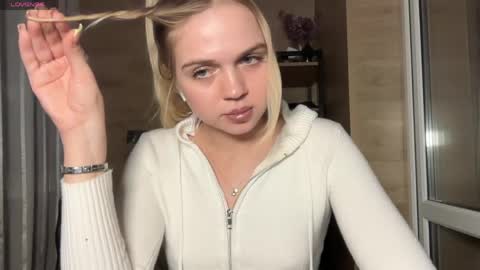 ALEXA online show from June 1, 2026, 8:43 pm