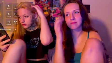 alexalarose online show from April 25, 2026, 12:57 am