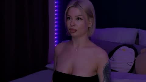 Alexa Mason online show from April 10, 2026, 2:06 am