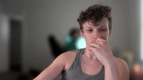alexandaxel online show from June 3, 2026, 6:24 pm