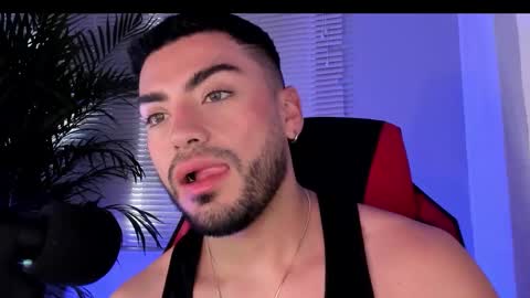 Alexander Diaz online show from October 16, 2025, 3:13 pm