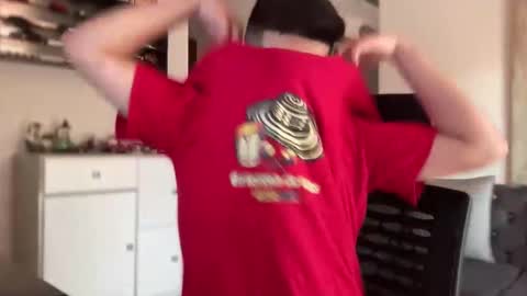 alexander grey online show from April 3, 2026, 12:58 pm