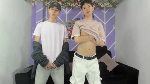 chicos hot online show from March 20, 2026, 10:14 pm