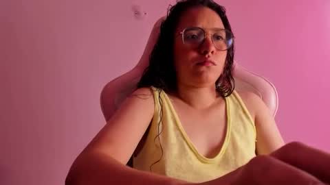 Snapshot of alexandra_clauss chatting on November 20, 2025, 4:40 pm alexandra clauss online show from November 20, 2025, 4:40 pm