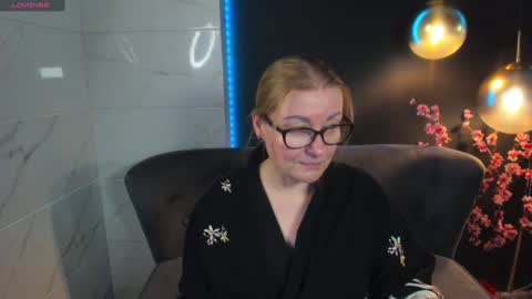 Snapshot of alexandra_kind chatting on December 29, 2024, 2:17 am Alexandra online show from December 29, 2024, 2:17 am