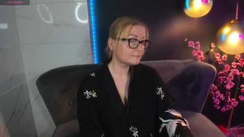 Snapshot of alexandra_kind chatting on December 30, 2024, 4:51 pm Alexandra online show from December 30, 2024, 4:51 pm