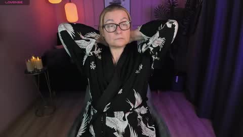 Snapshot of alexandra_kind chatting on January 21, 2025, 3:48 am Alexandra online show from January 21, 2025, 3:48 am