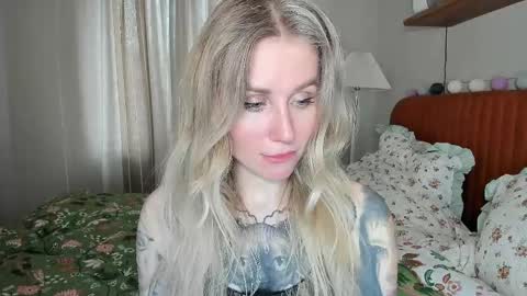 alexarush online show from May 22, 2026, 5:40 pm