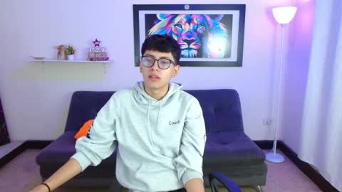 Snapshot of alexcum_18 chatting on February 25, 2026, 1:21 pm alex online show from February 25, 2026, 1:21 pm