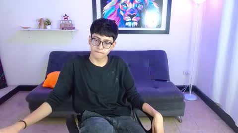 Snapshot of alexcum_18 chatting on March 5, 2026, 1:18 pm alex online show from March 5, 2026, 1:18 pm