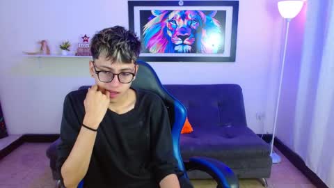 alex online show from May 5, 2026, 1:52 pm