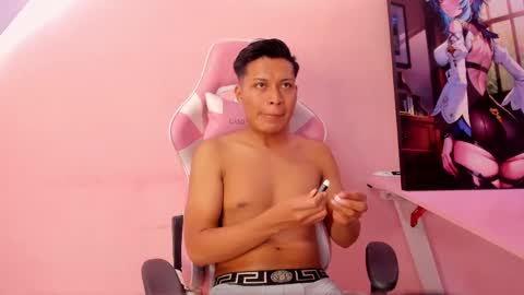 Alexdennus online show from April 6, 2026, 6:09 pm