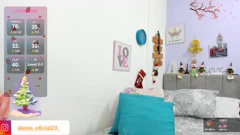 Snapshot of alexia_fit23 chatting on December 5, 2024, 1:47 am Alexia online show from December 5, 2024, 1:47 am