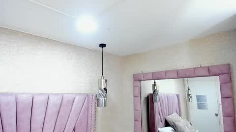 AlexiahCollins online show from February 12, 2025, 9:11 pm