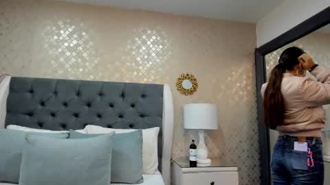 AlexiahCollins online show from February 27, 2025, 11:41 am