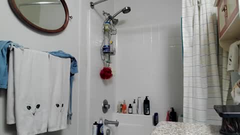 Alexinside you online show from December 22, 2025, 1:52 pm