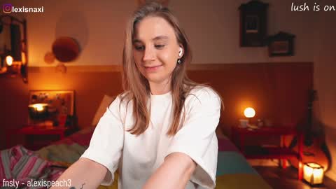 Snapshot of alexispeach chatting on February 2, 2025, 1:55 am Alexis--  online show from February 2, 2025, 1:55 am