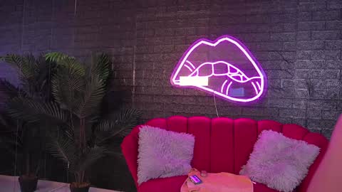 Alexis Texas online show from February 7, 2025, 7:50 am