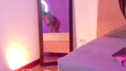 Snapshot of alexlamunequita chatting on February 7, 2026, 10:13 pm alexlamunequita online show from February 7, 2026, 10:13 pm