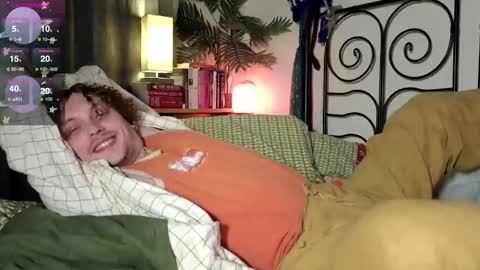 Snapshot of alexrhodesxxx chatting on March 4, 2026, 7:20 pm Alex online show from March 4, 2026, 7:20 pm