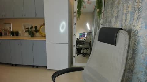 Dennis online show from March 4, 2025, 12:12 pm