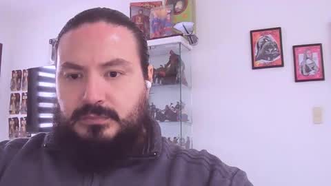 alextambet online show from January 10, 2025, 3:16 pm