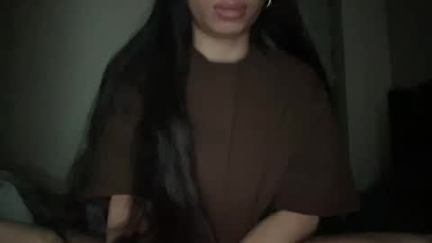 Snapshot of alextran665 chatting on January 31, 2025, 4:14 am Your Anime T Girl online show from January 31, 2025, 4:14 am